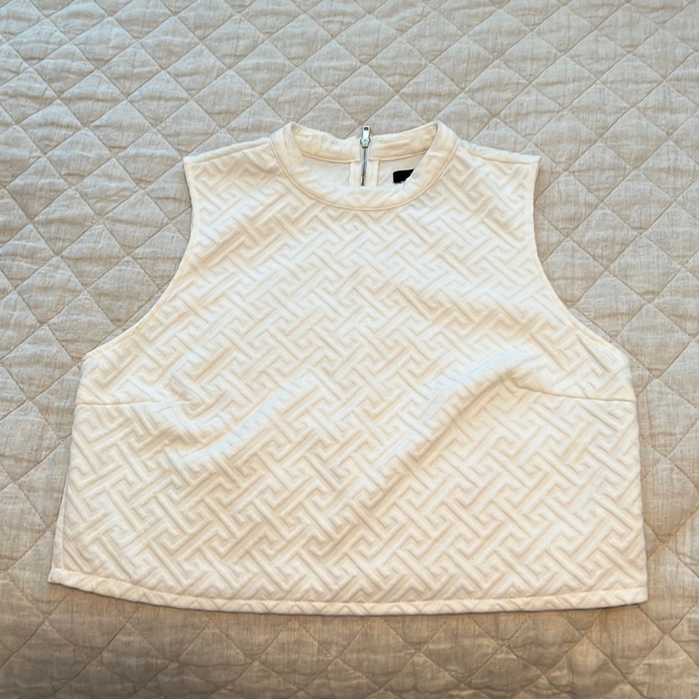 Forever 21 white crop top. Size L